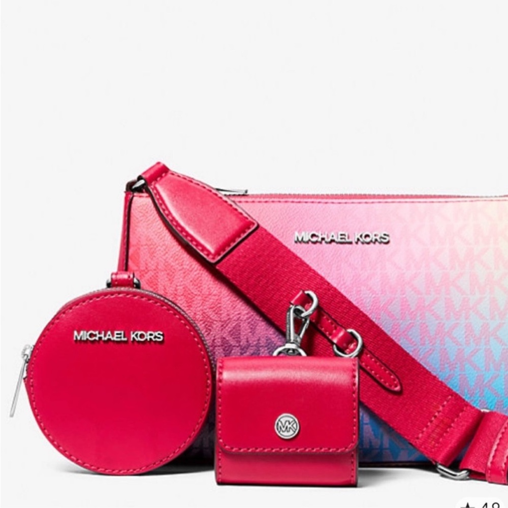 MICHAEL KORS Jet Set Sm Ombré
Signature Logo Crossbody Case
Apple Airpods Pro